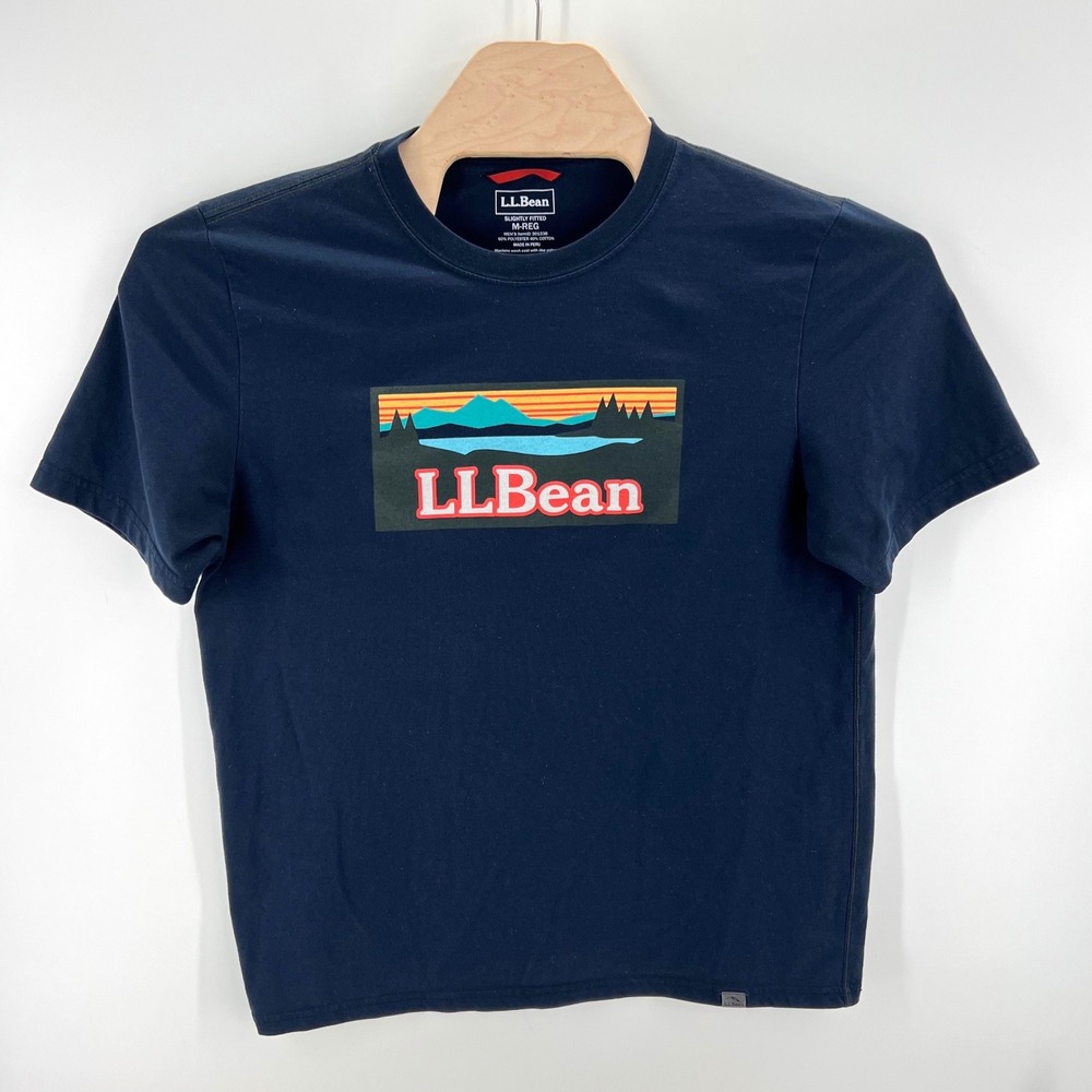 LL Bean Mountain Graphic Tee Size Medium Cotton Blend Navy Blue Outdoor Gorpcore